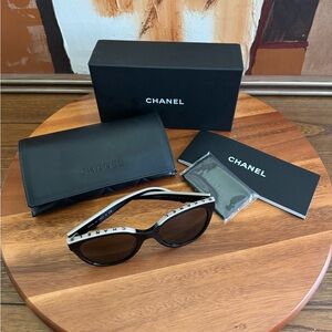 CHANEL Acetate CC Butterfly Sunglasses, 5414 Black Beige